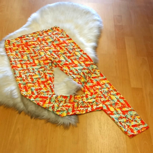 LulaRoe Floral Printed Leggings- T&C-#1558+ - Picture 8 of 10